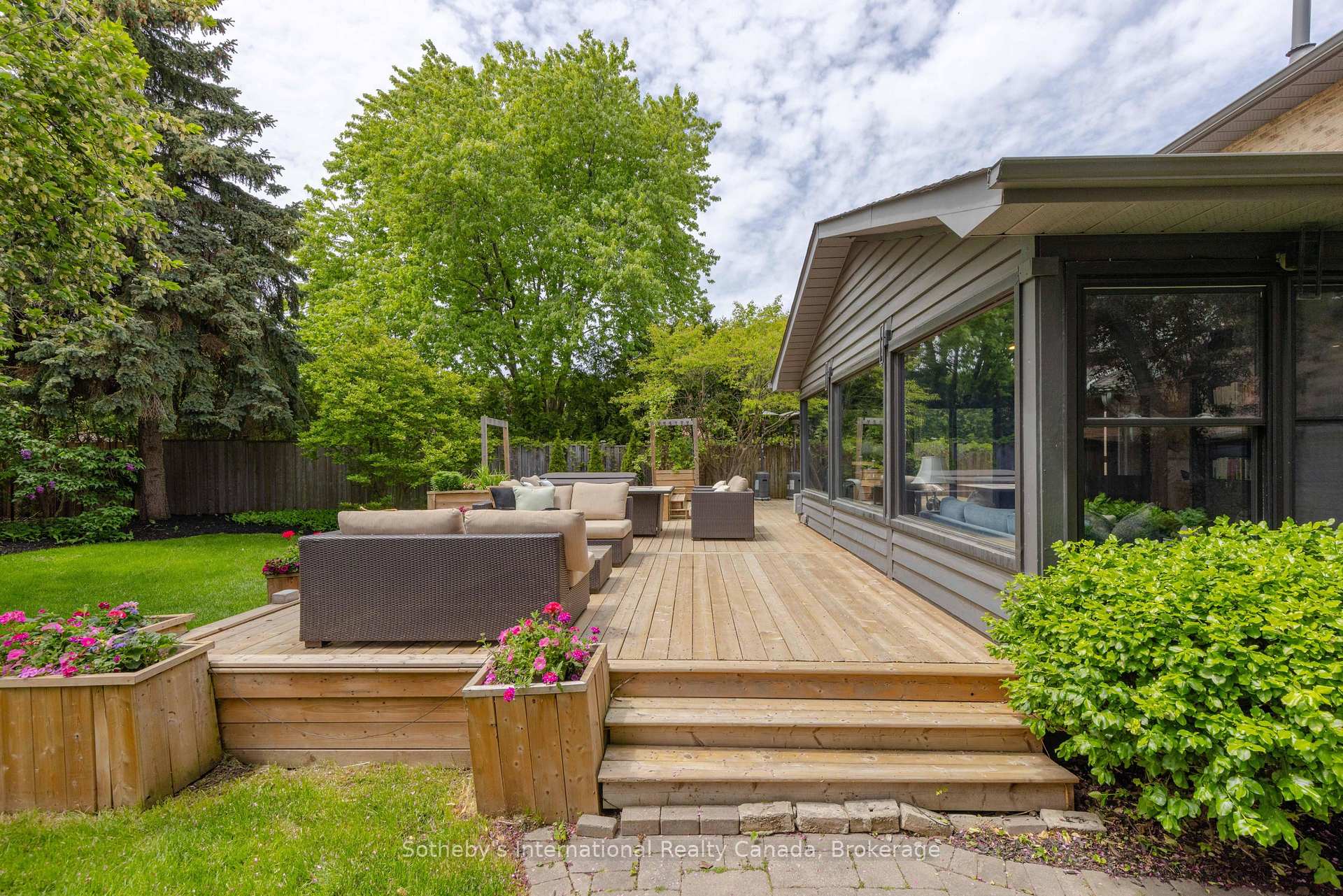 456 Aspen Forest Drive