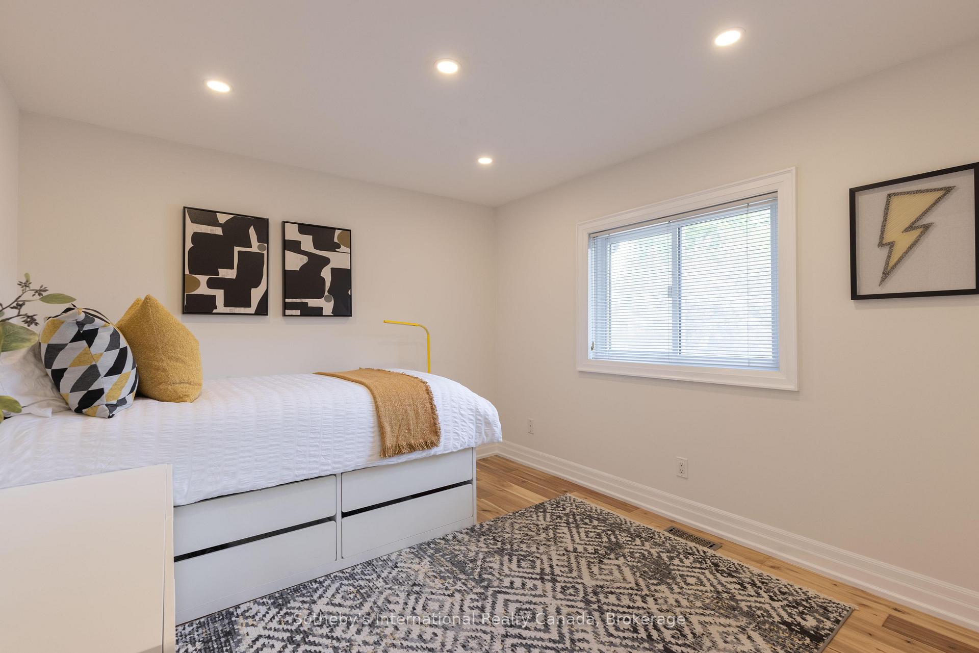 456 Aspen Forest Drive