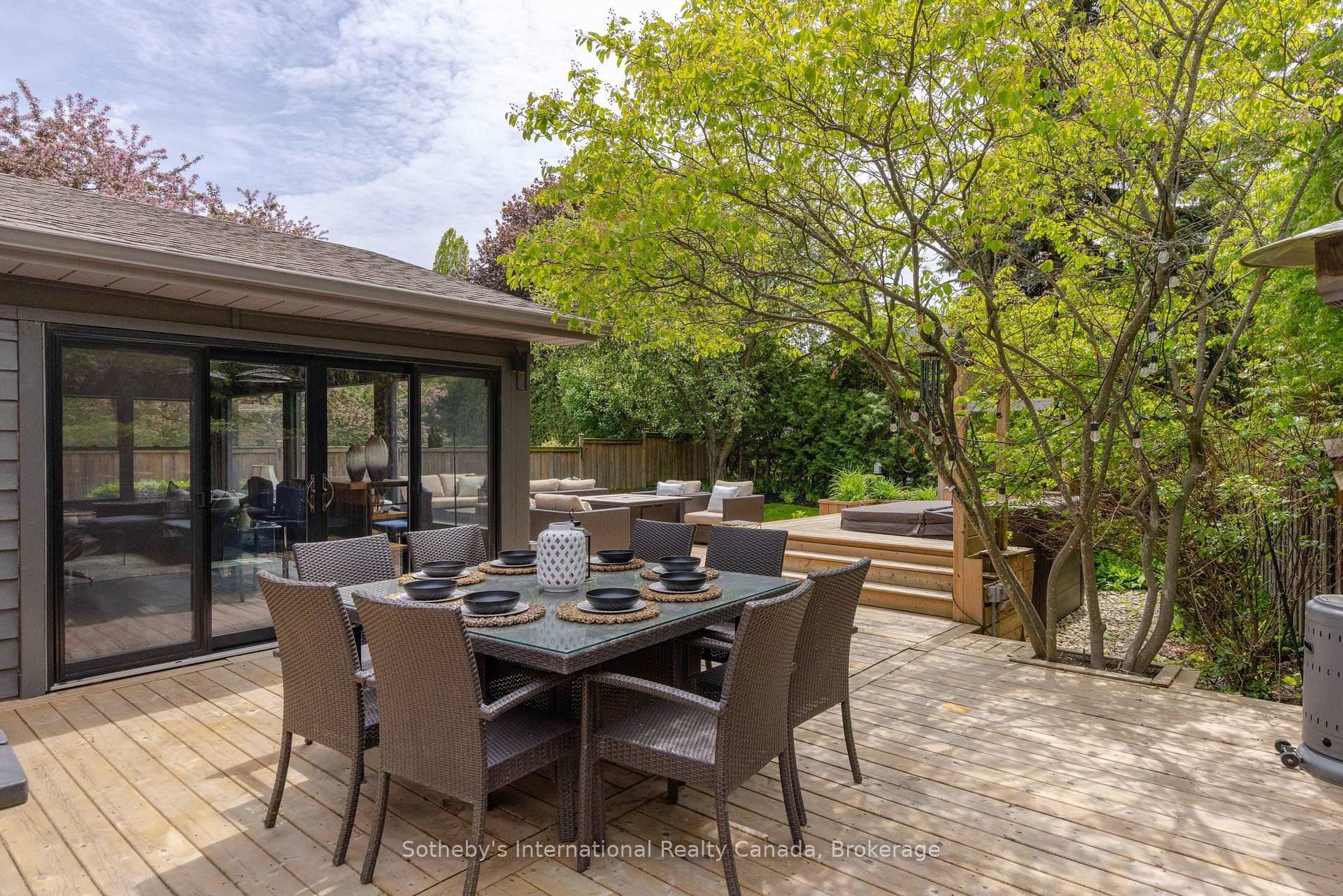 456 Aspen Forest Drive