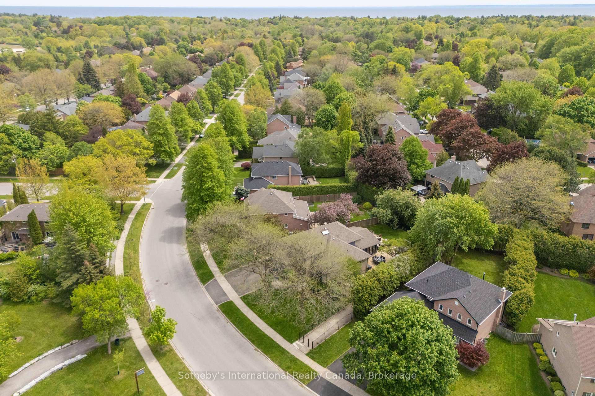 456 Aspen Forest Drive