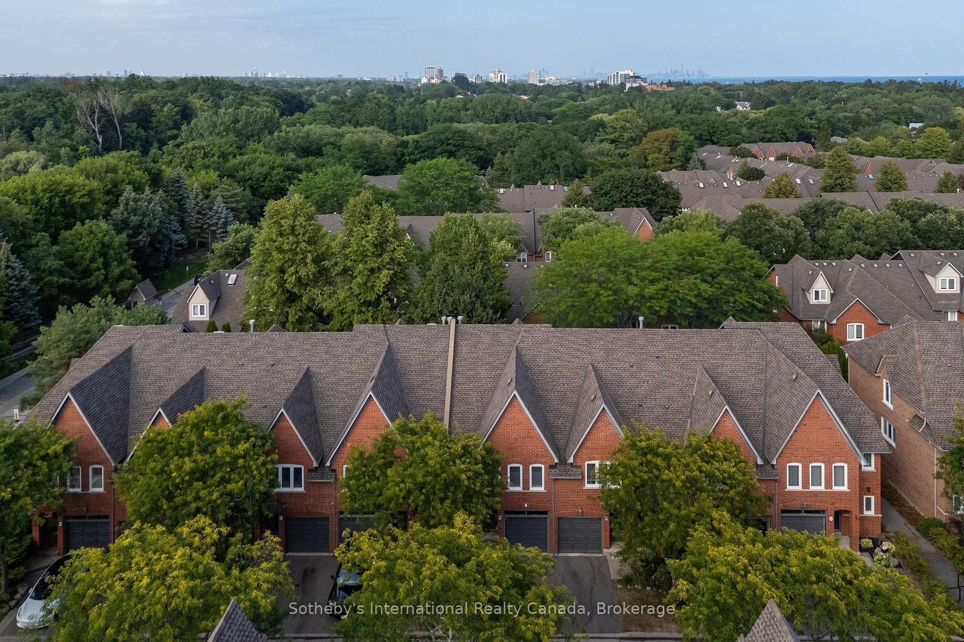 1064 Queen Street W 32A
