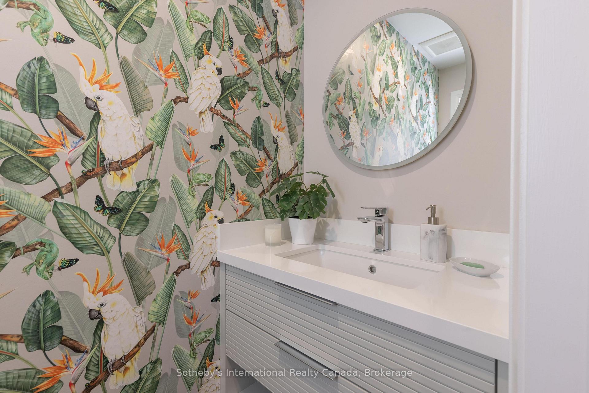 1064 Queen Street W 32A