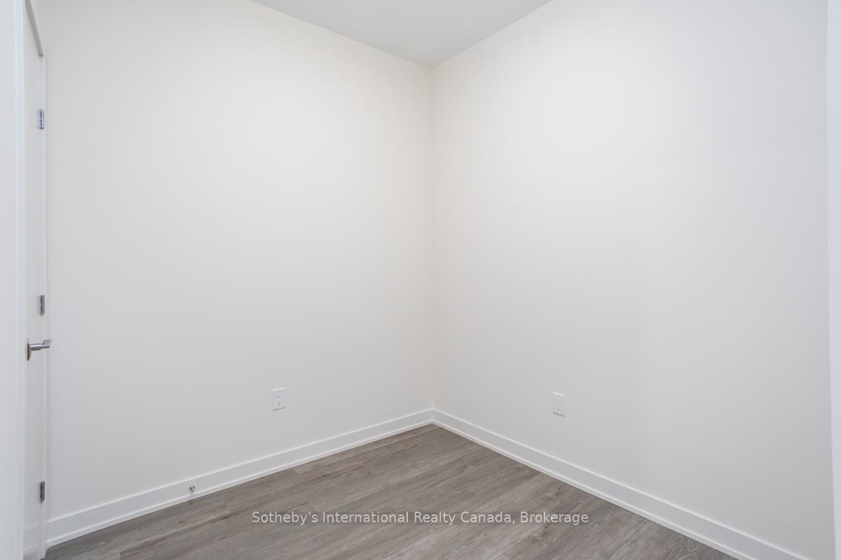 212 King William Street 308, Hamilton Unit: 308