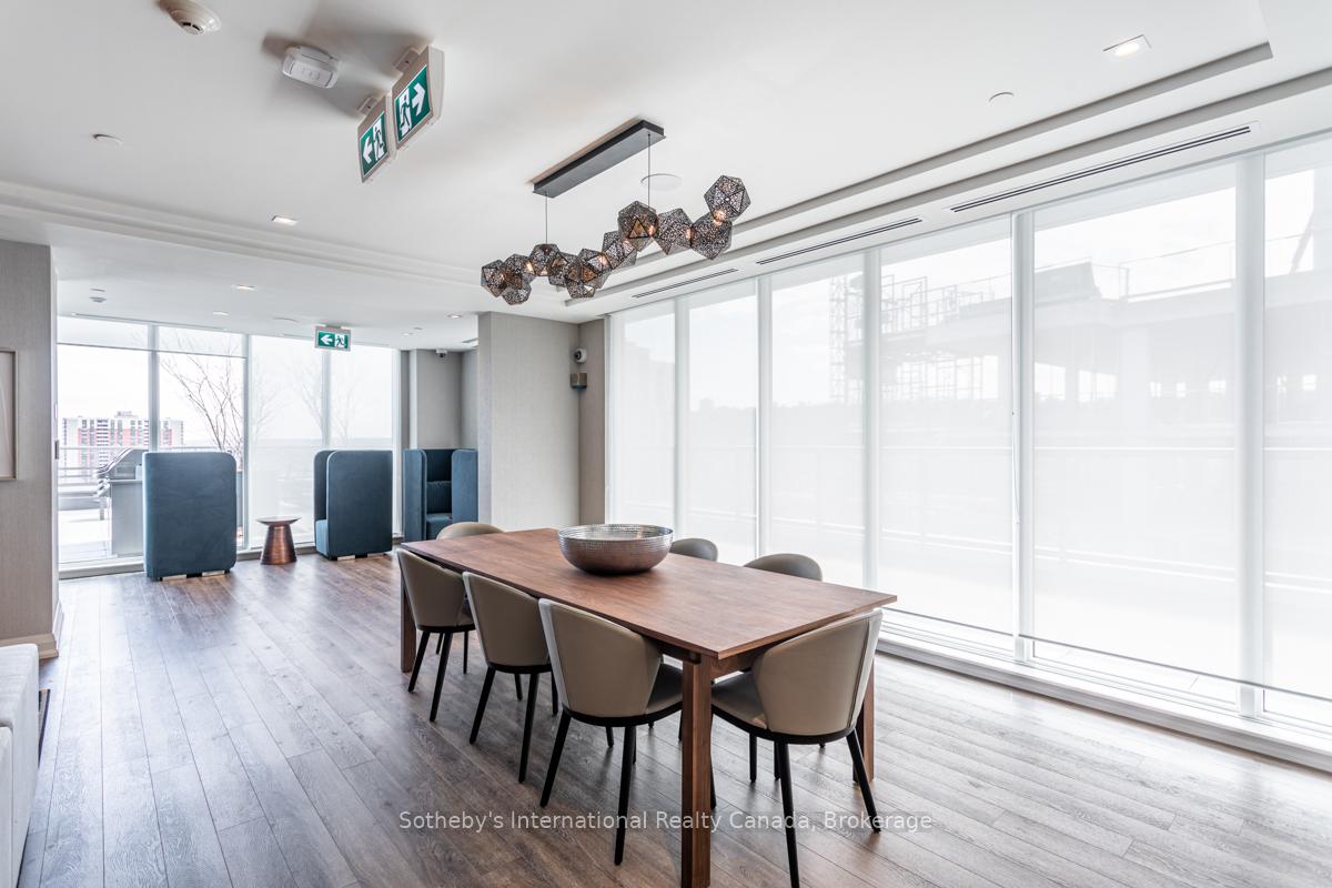 212 King William Street 308, Hamilton Unit: 308