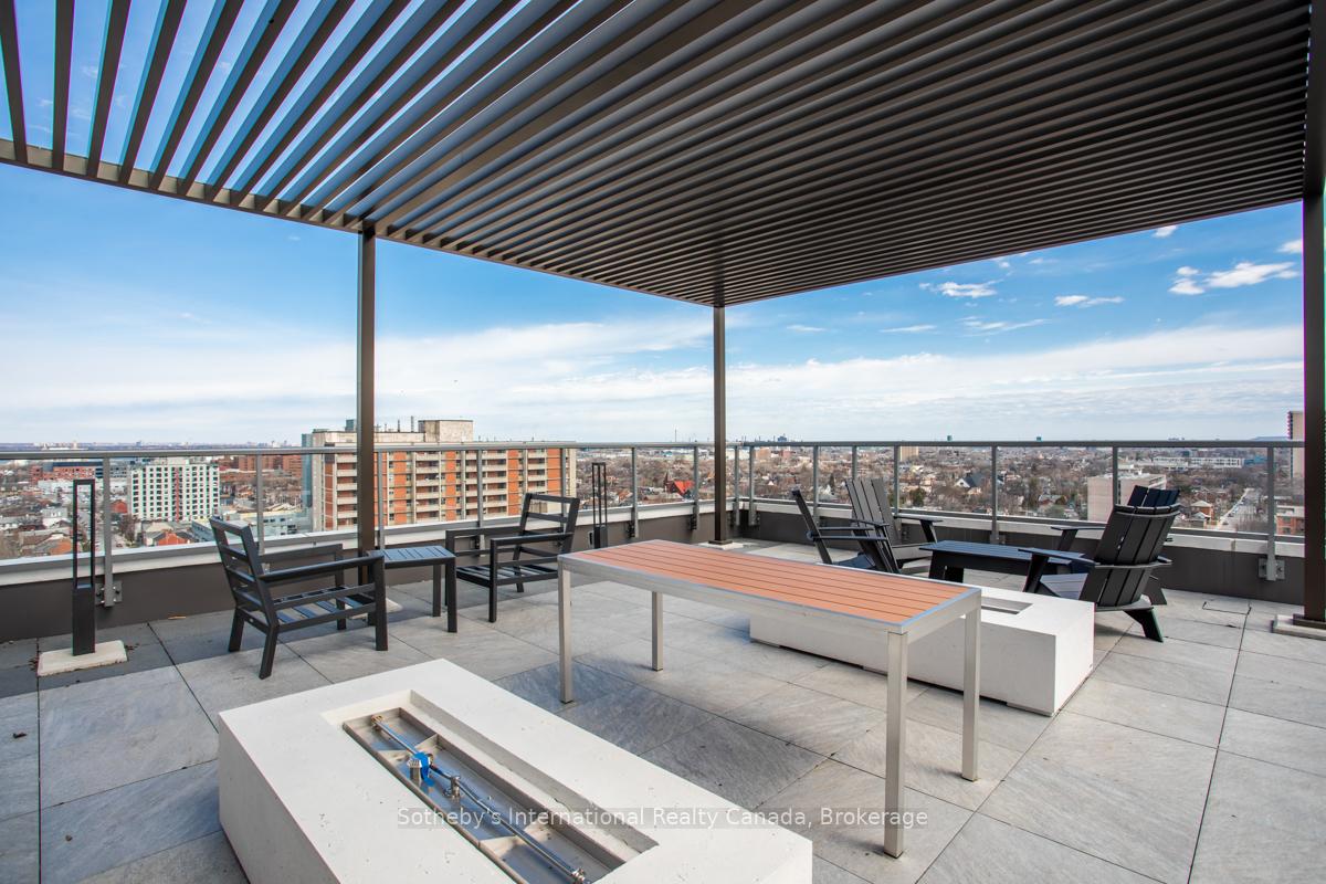 212 King William Street 308, Hamilton Unit: 308