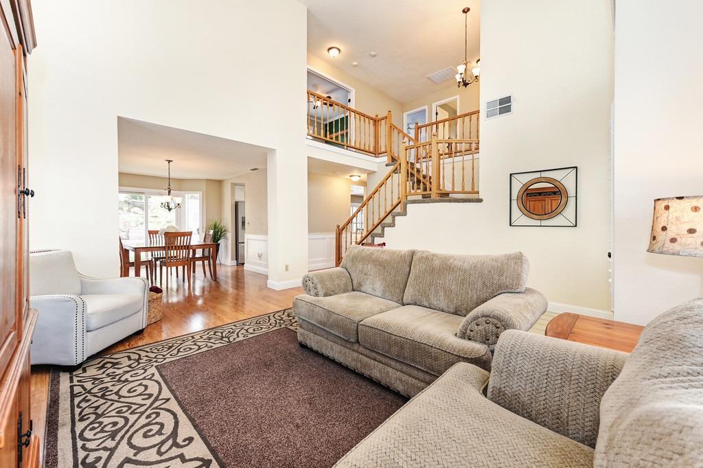 1424 Spring Valley Drive