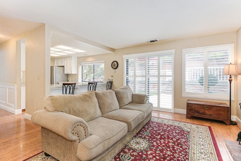 1424 Spring Valley Drive
