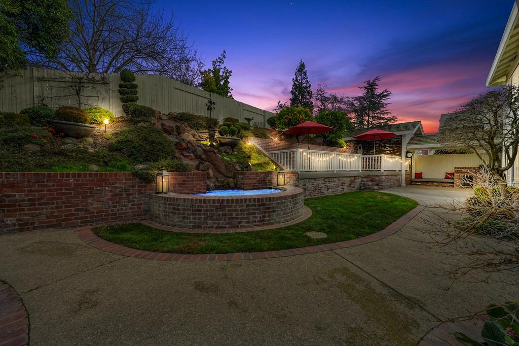 1424 Spring Valley Drive