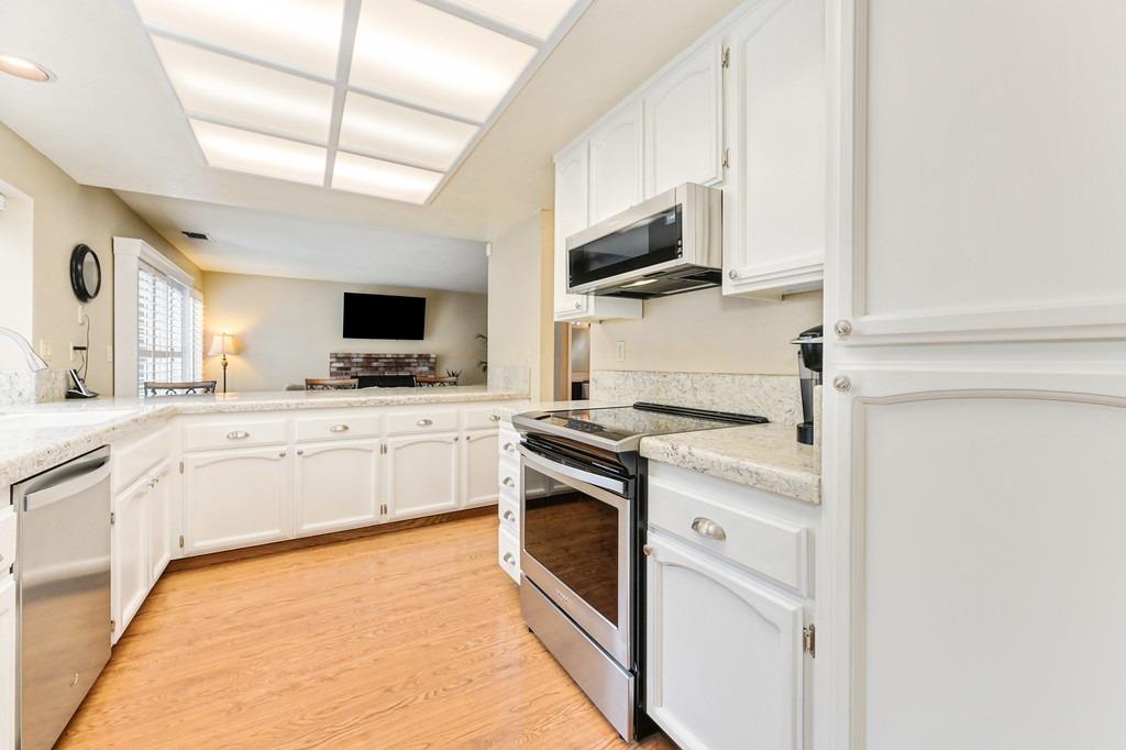 1424 Spring Valley Drive