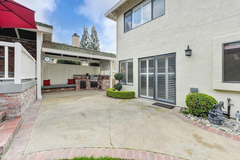 1424 Spring Valley Drive