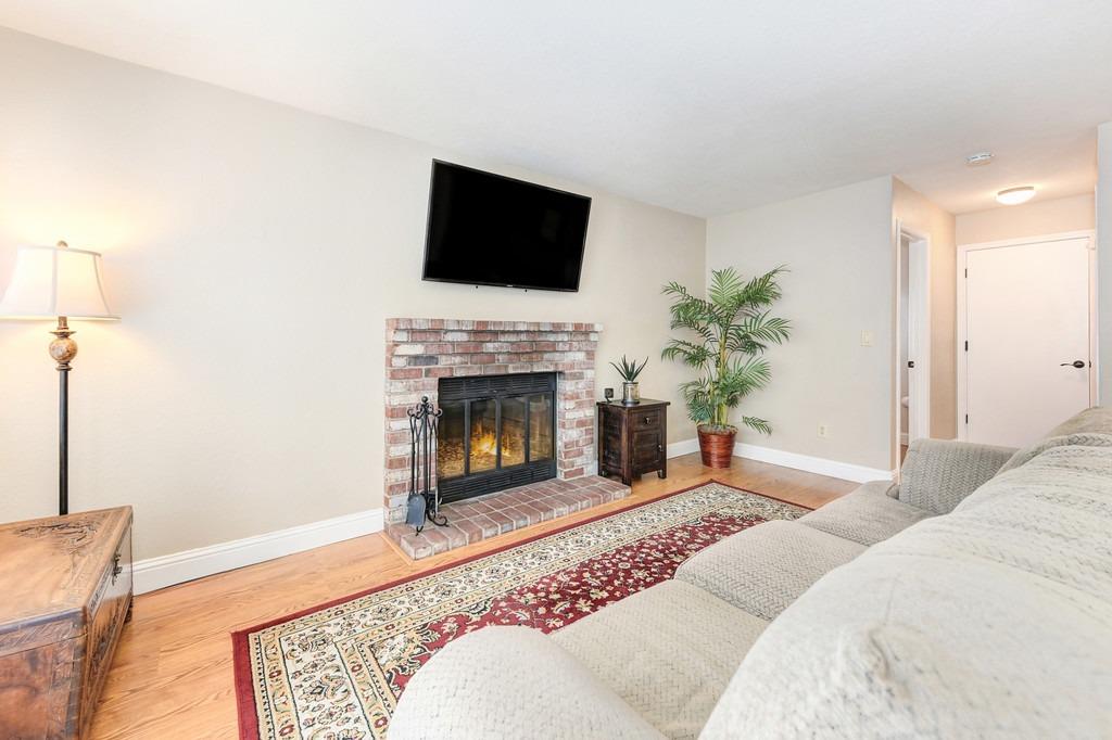 1424 Spring Valley Drive