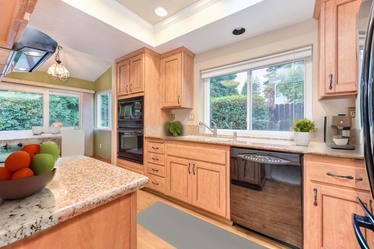 1541 E Colonial Parkway