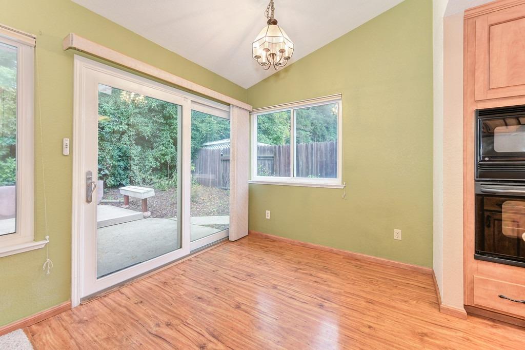 1541 E Colonial Parkway