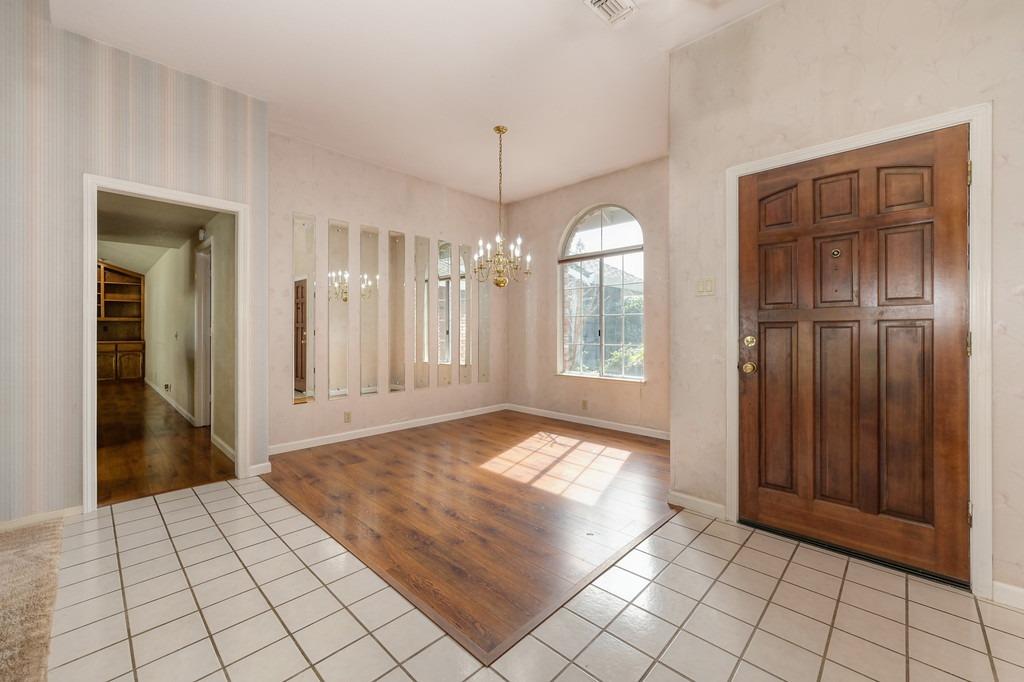 2405 Valley Forge Way
