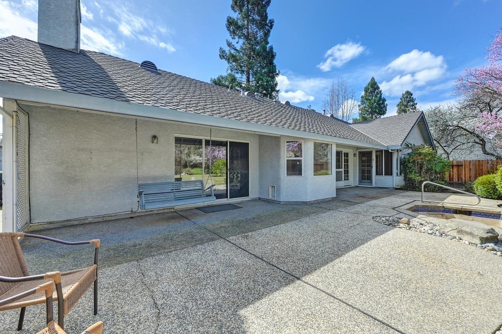 2405 Valley Forge Way