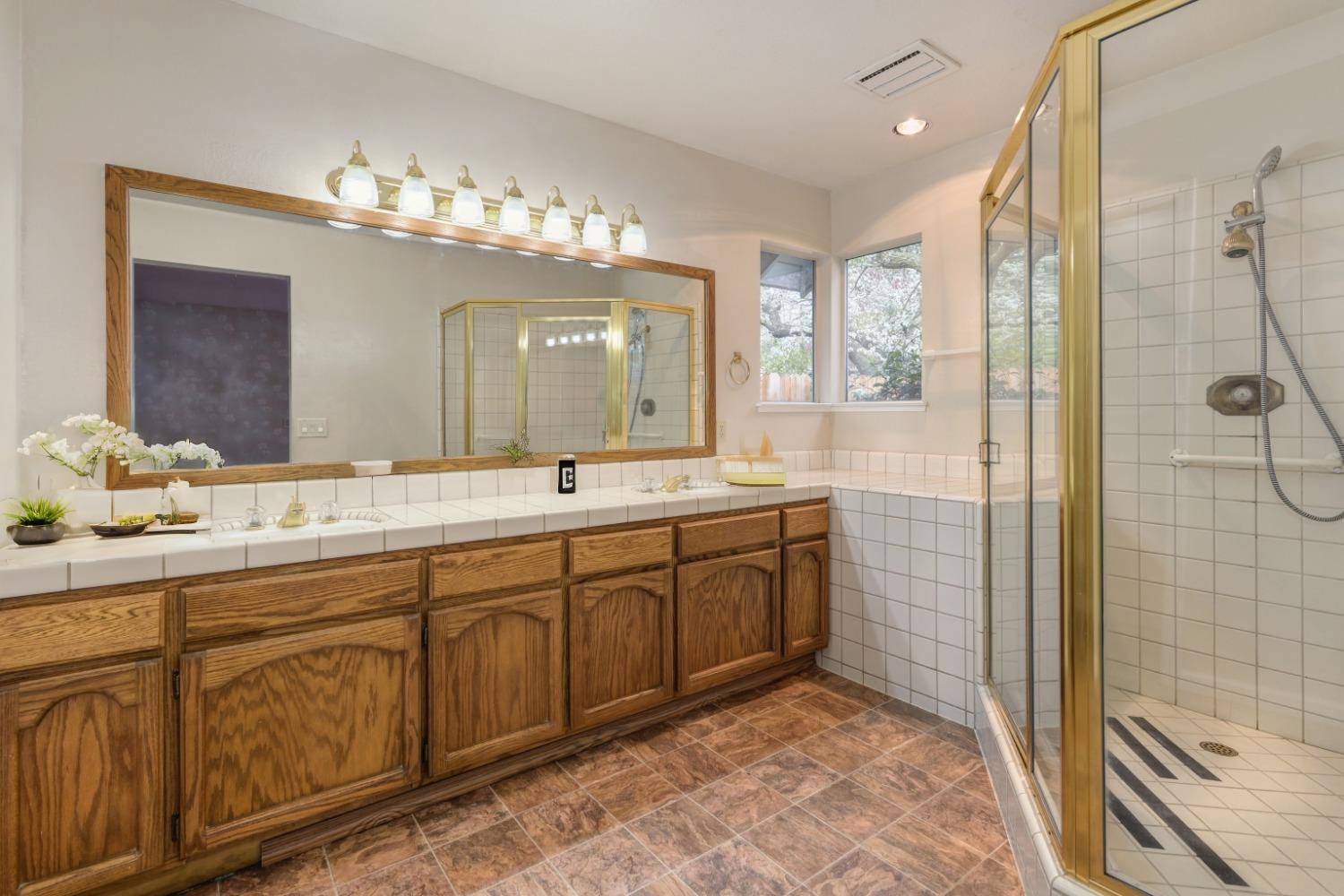 2405 Valley Forge Way