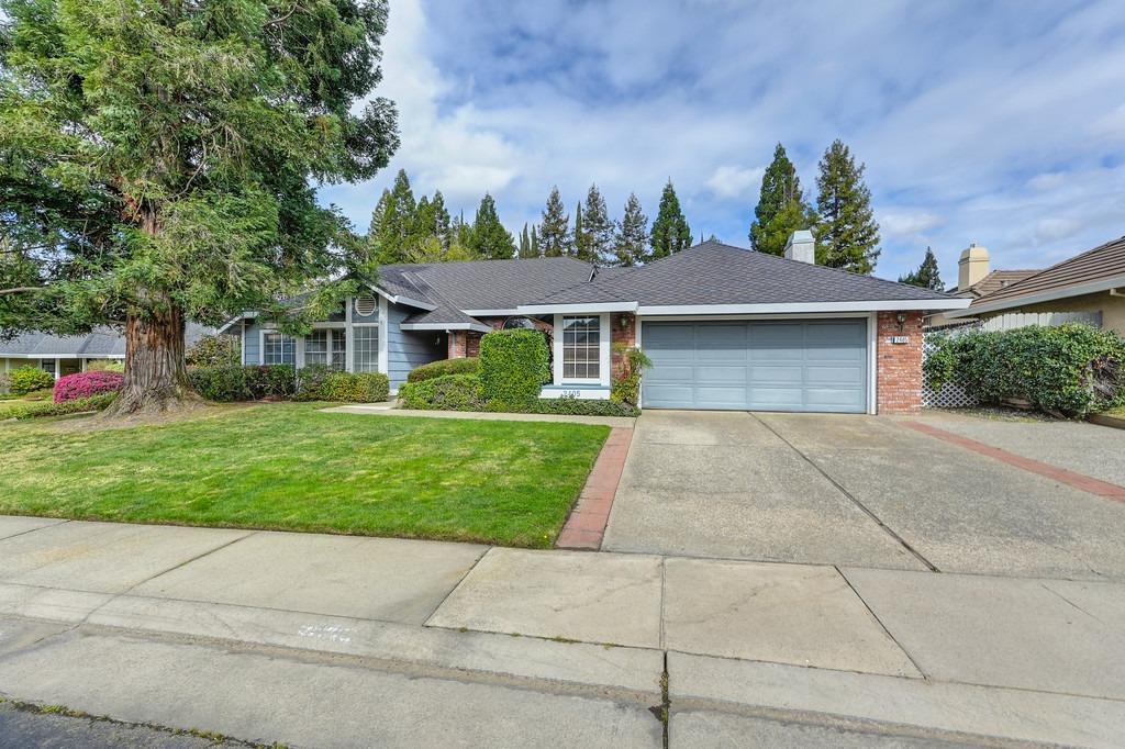2405 Valley Forge Way
