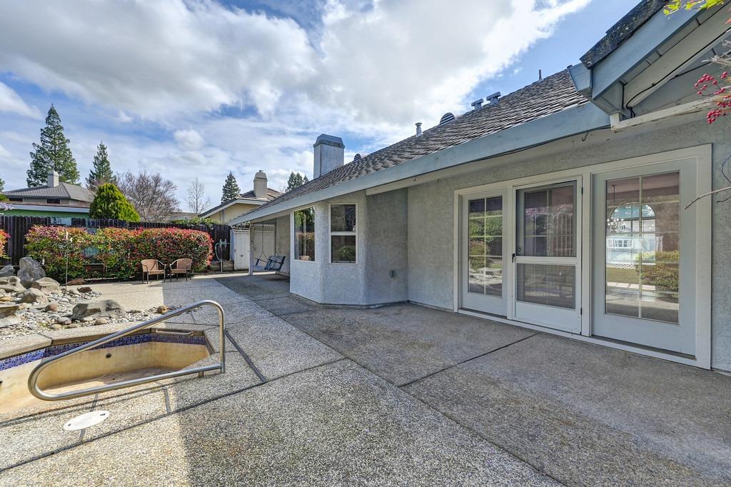 2405 Valley Forge Way