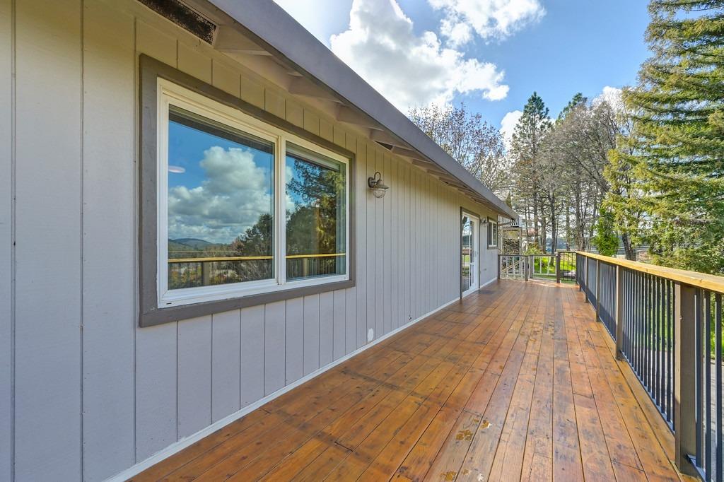 22550 Sunset Ridge Drive