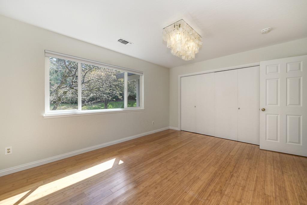 22550 Sunset Ridge Drive