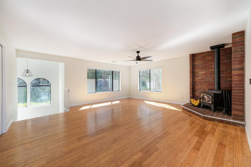 22550 Sunset Ridge Drive