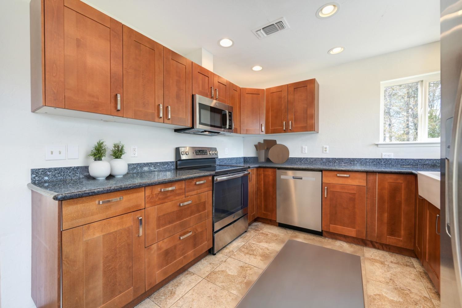 22550 Sunset Ridge Drive