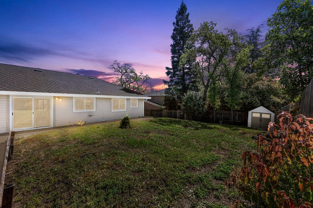 1518 E Colonial Parkway