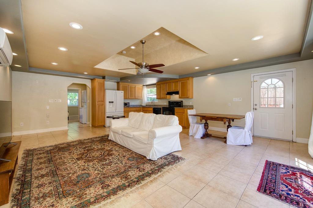 2609 Garfield Avenue