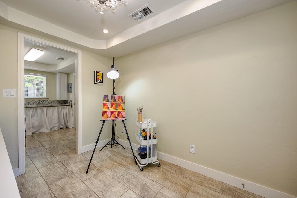 2609 Garfield Avenue