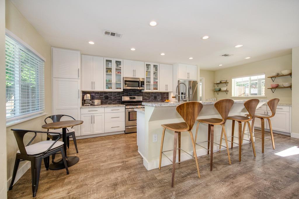 2609 Garfield Avenue