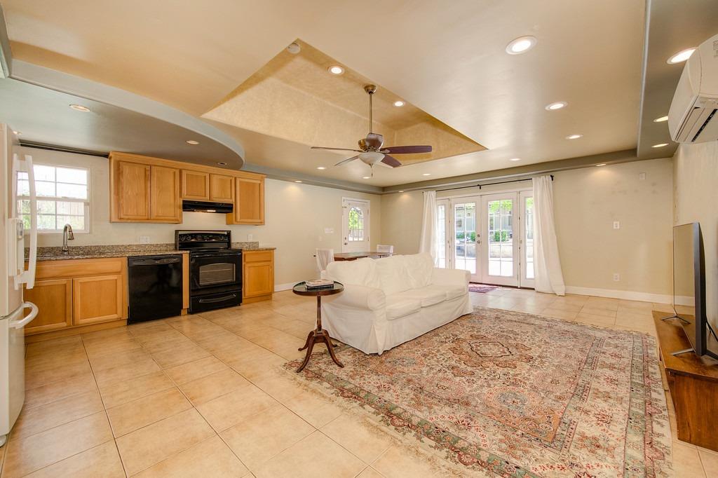 2609 Garfield Avenue