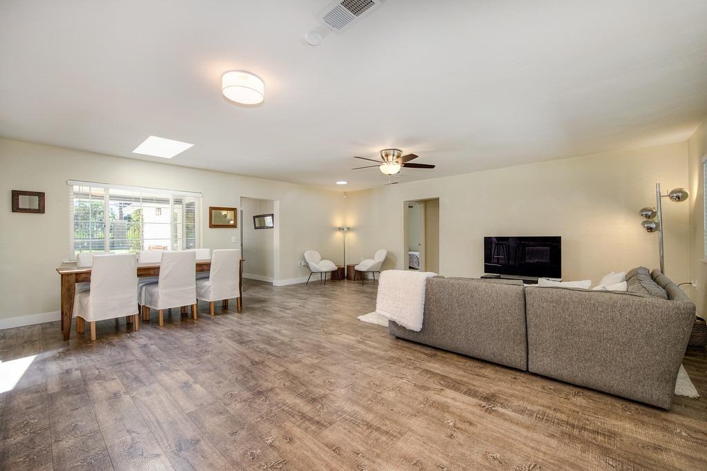 2609 Garfield Avenue