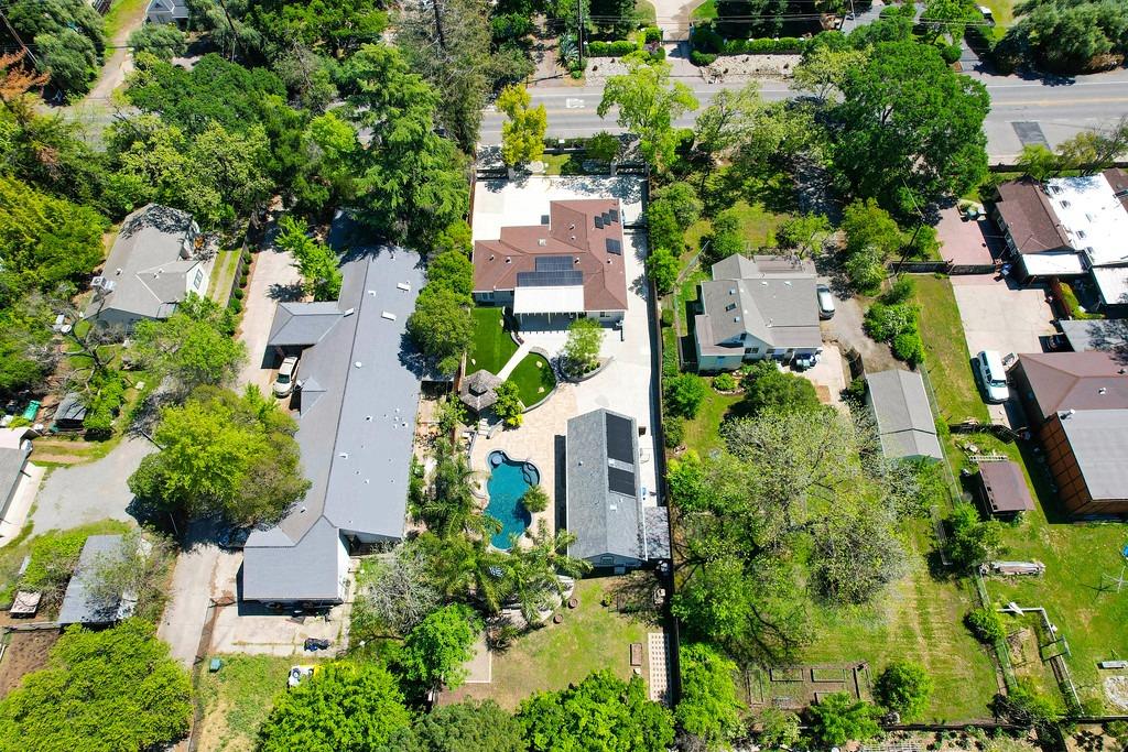 2609 Garfield Avenue