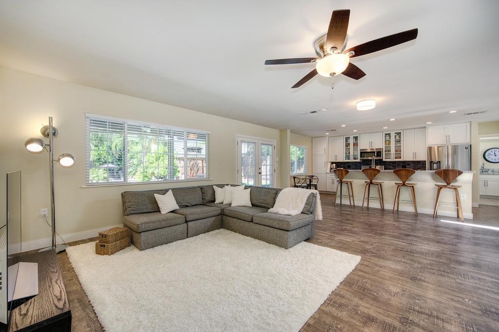 2609 Garfield Avenue