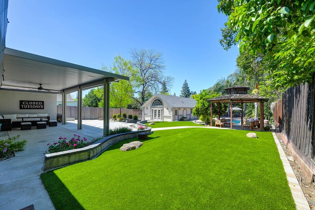 2609 Garfield Avenue