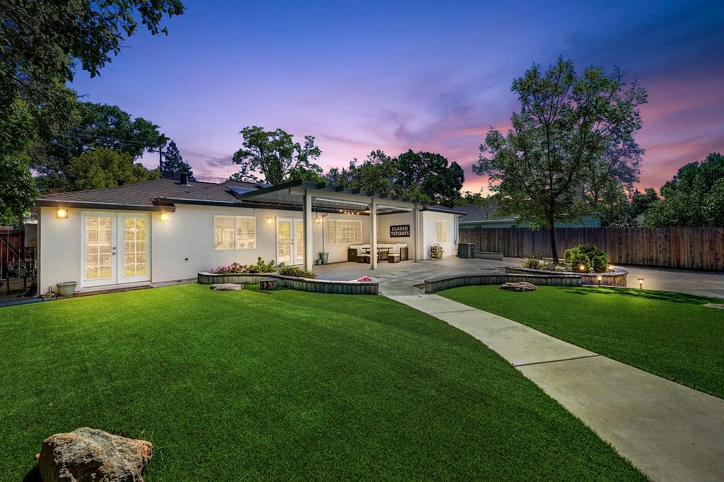 2609 Garfield Avenue