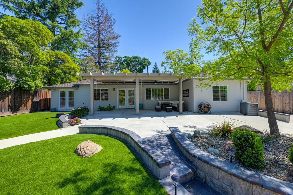 2609 Garfield Avenue