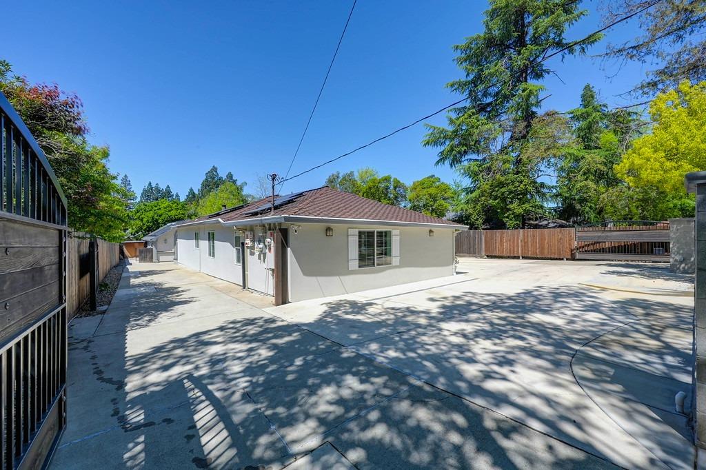 2609 Garfield Avenue