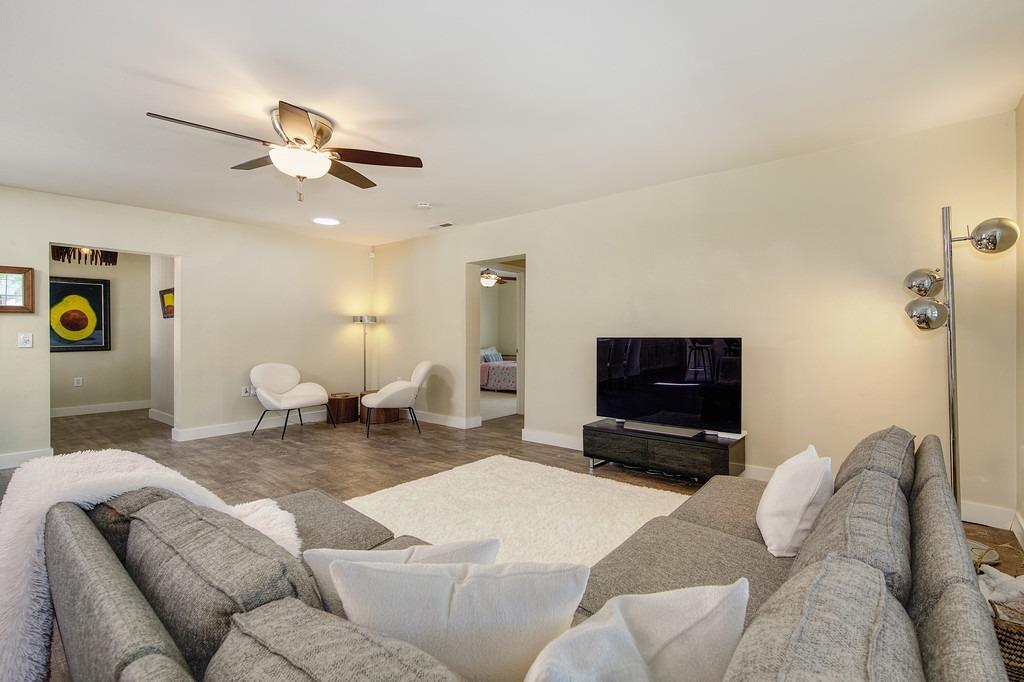 2609 Garfield Avenue