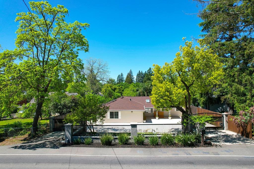 2609 Garfield Avenue