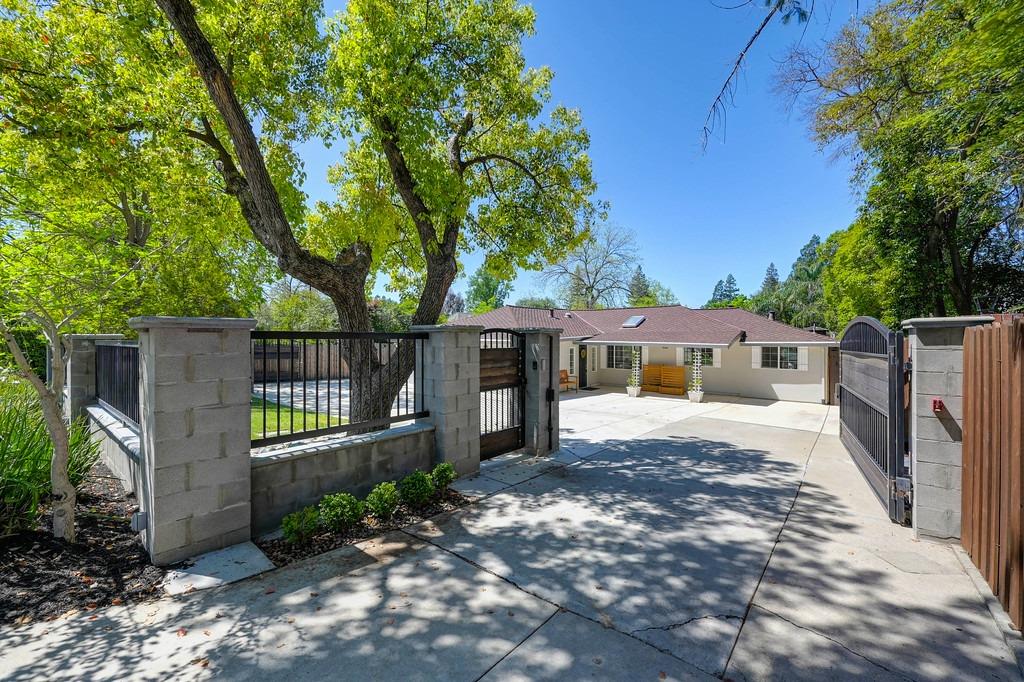 2609 Garfield Avenue