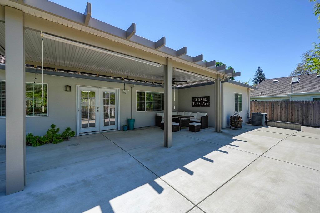 2609 Garfield Avenue