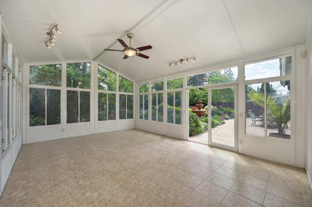 1309 Meadowvista Way