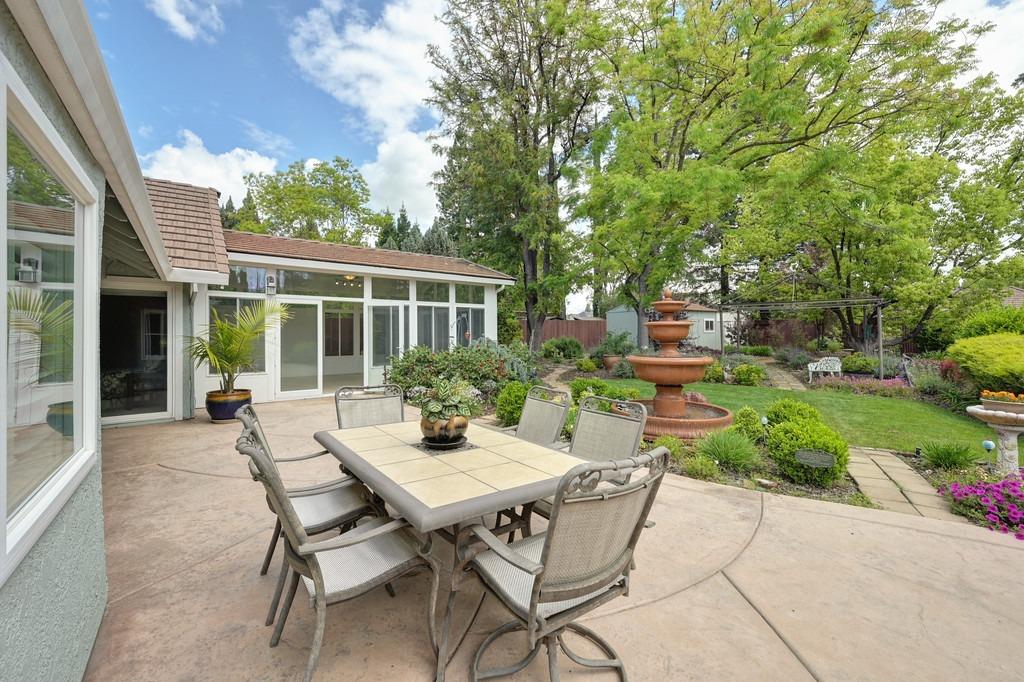 1309 Meadowvista Way