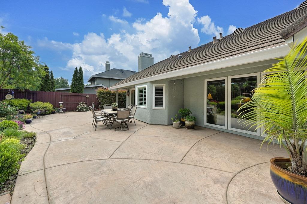 1309 Meadowvista Way