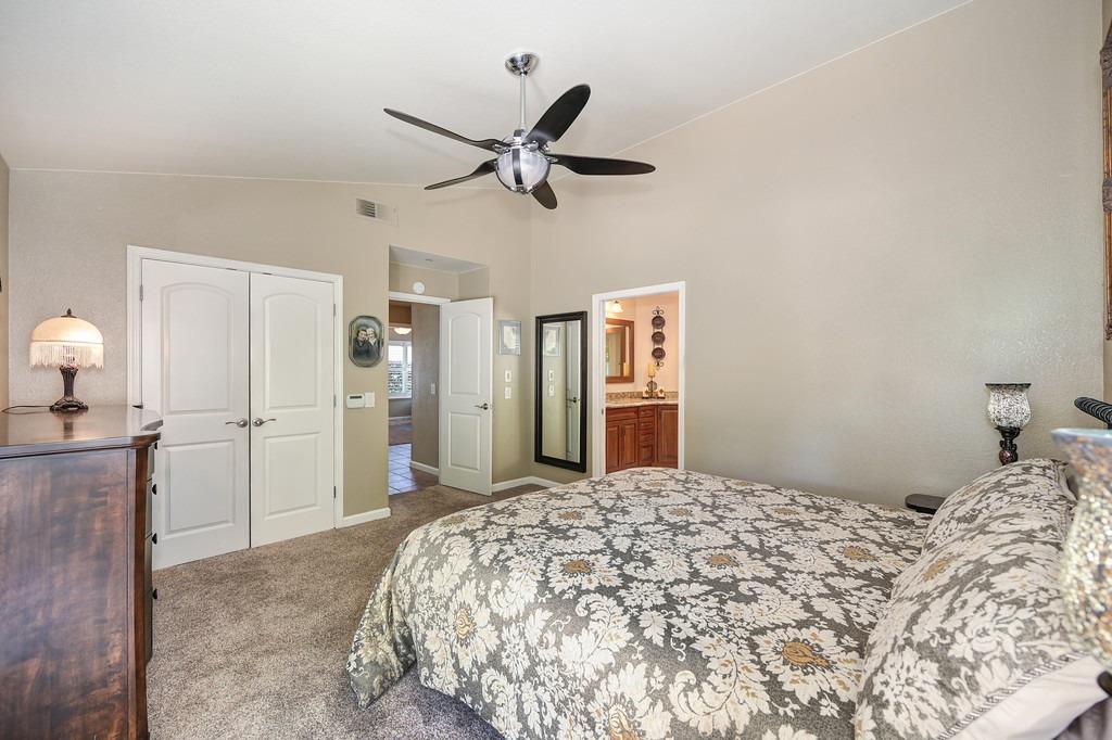 1309 Meadowvista Way