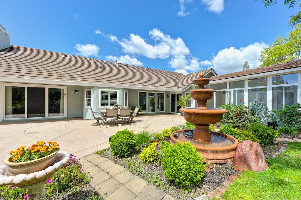 1309 Meadowvista Way