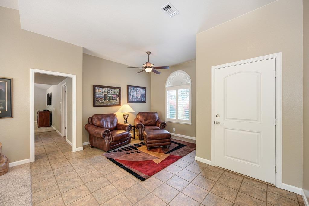 1309 Meadowvista Way