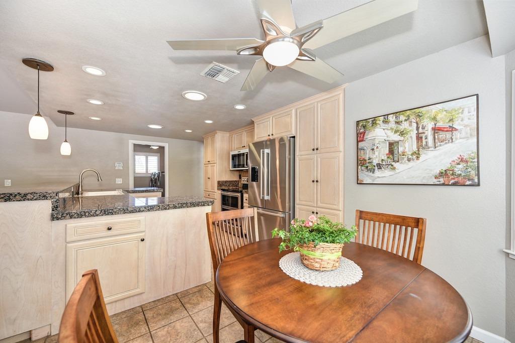 1309 Meadowvista Way