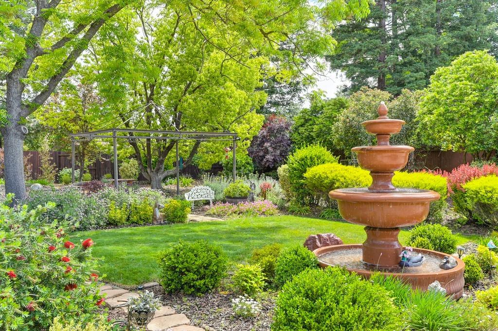 1309 Meadowvista Way